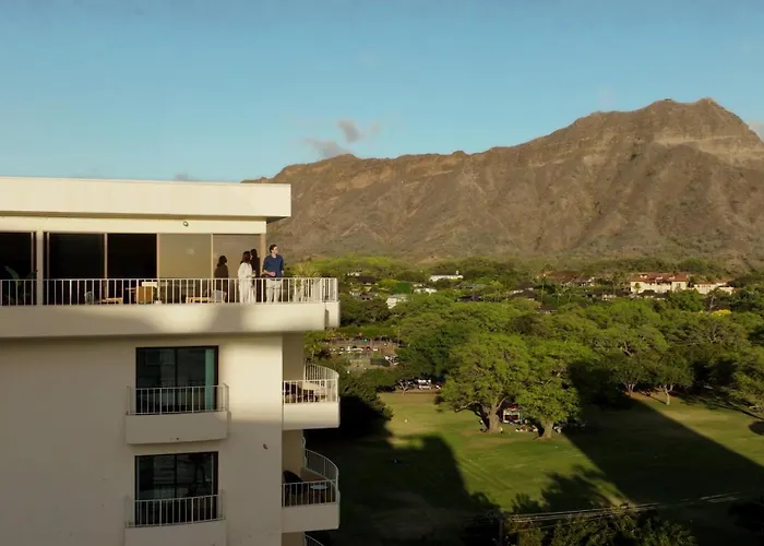 Lotus Honolulu At Diamond Head